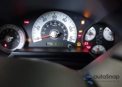 2014 Toyota Fj Cruiser z USA, uszkodzony, nr VIN JTEBU4BF3EK203672